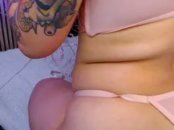 Amateur Sex Cam of Isa_Maiden18
