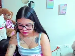 Amateur Live Sex of Emma_boo