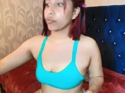 Amateur Adult Webcams of EmiilyLove