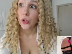 Amateur Live Porn of CarolMay