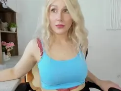 Amateur Live Porn of CarolMay