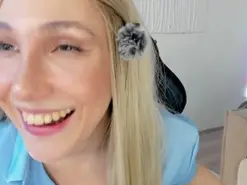 Amateur Adult Video Chat of CarolMay