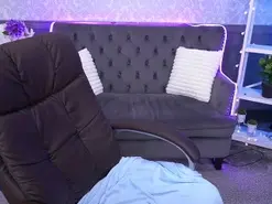 Amateur Free Live Porn of LittleShyy