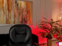 Amateur Sex Cam of MaddisonCollins