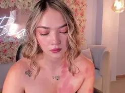 Amateur Live Sex Cam of HaleyGreen1