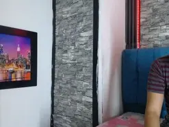 Amateur Watch Live Sex Cams of skinny_brenda