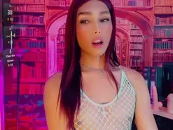 Amateur Free Porn Cam of emeli_roushot