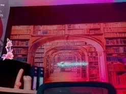 Amateur Adult Webcam of emeli_roushot
