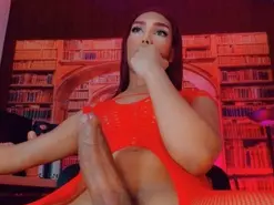Amateur Best Webcam of emeli_roushot