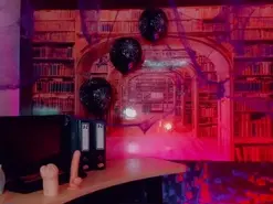 Amateur Nude Webcam of emeli_roushot