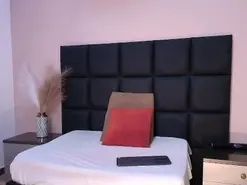 Amateur Adult Webcam of ZamiraTaylor