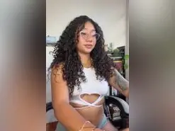 Amateur Sex Cam of clitia_xx