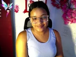 Amateur Free Live Porn of chleo_rosse