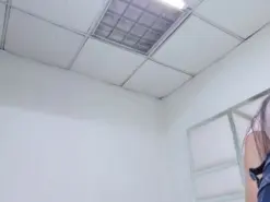 Amateur Live Sex Cam of ZoeSwam