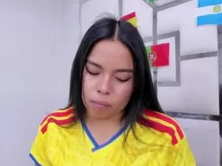 Amateur Live Sex Cam of ZoeSwam