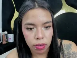 Amateur Nude Webcam of ZoeSwam