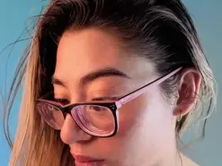 Amateur Live Sex Cam of carol_blonde