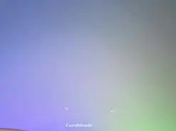 Amateur Nude Webcam of carol_blonde