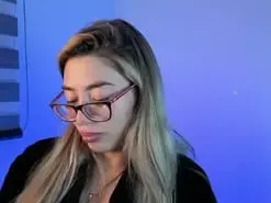 Amateur Best live sex cam show of carol_blonde