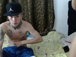 Amateur Adult Video Chat of arianna_and_max