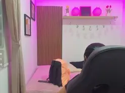 Amateur Live Sex Cam of mila_quinn