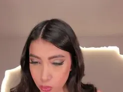 Amateur Live Sex Cam of ValeriaVelvet