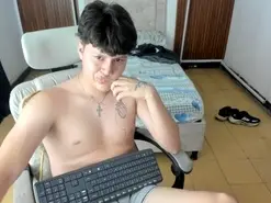 Amateur Adult Webcam of Martin_Lows