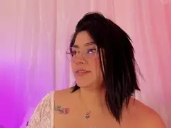 Amateur Adult Video Chat of lucy26_