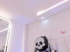 Amateur Free Porn Cam of Kharla_