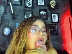 Amateur Adult Video Chat of Valentina_Mdz
