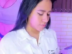 Amateur Adult Webcam of msofialopez23