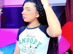 Amateur Live Sex Cam of alejandra_motta