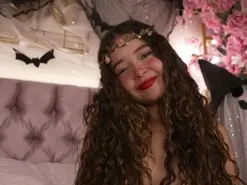 Amateur Free Live Porn of Emi_Petite