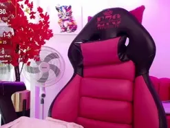 Amateur Adult Webcam of Miss_dolly