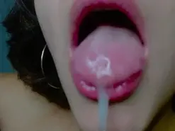 Amateur Sex Cam of Silent_Petite