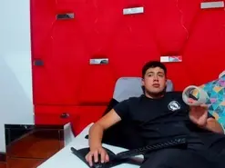 Amateur Live Porn of Emmaanddarling