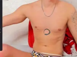 Amateur Live Sex Cam of Alex_WandHot