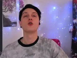 Amateur Sex Chat of Alex_WandHot