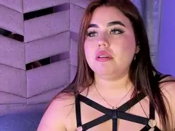 Amateur Free Porn Cam of Madissonlee_