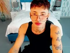 Amateur Live Sex Cam of pol_lu