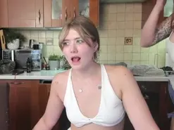 Amateur Nude Webcam of Yuki_Caramells