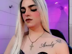 Amateur Watch Live Sex Cams of alessa_mullen