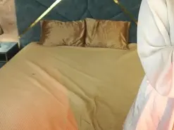Amateur Watch Live Sex Cams of NikkiGold