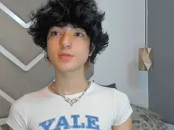 Amateur Watch Live Sex Cams of ElliotFontaine