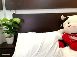 Amateur Private Sex Chat of Tinny18_