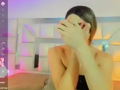 Amateur Free Porn Cam of Victoria_Kstelo