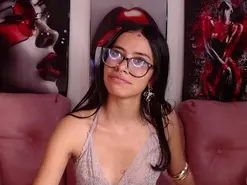 Amateur Live Porn of miahotcs