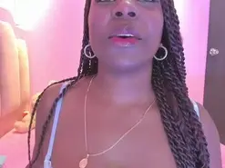 Amateur Live Sex Cam of LoveQueen2