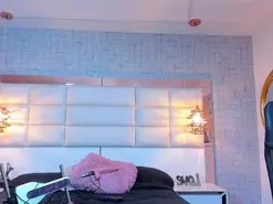 Amateur Adult Webcams of Nohemi_Louse