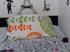 Amateur Watch Live Sex Cams of Lunaxx21